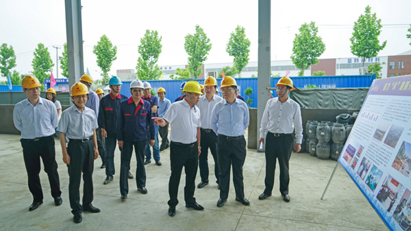 市委書記丁純到獅子山高新加速器項(xiàng)目調(diào)研 市委書記丁純到獅子山高新加速器項(xiàng)目調(diào)研