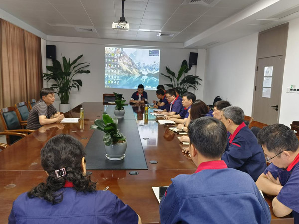 公司副總經(jīng)理、安全總監(jiān)到鋼構公司調(diào)研